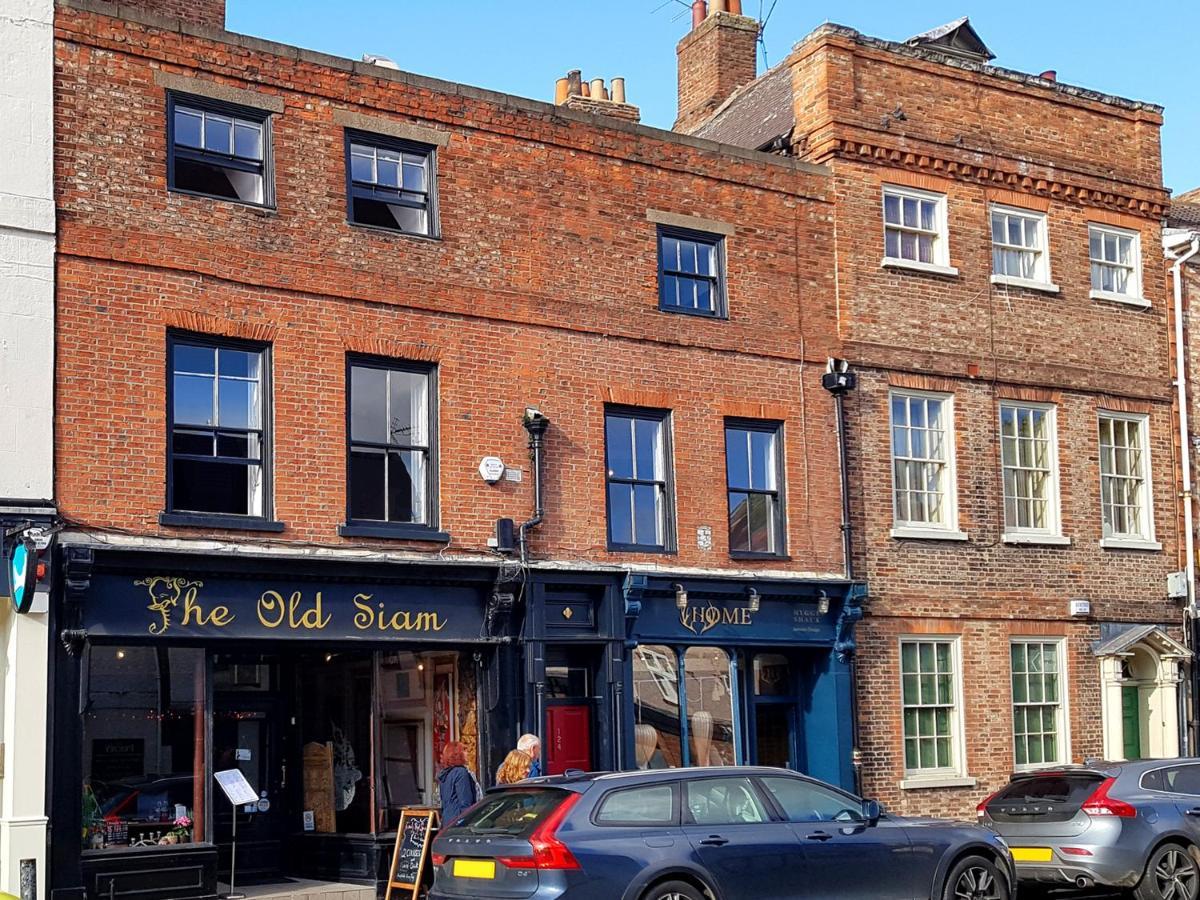 Maison Parfaite Yo1 - Exquisite 400 Year Old, City Centre Townhouse York Esterno foto