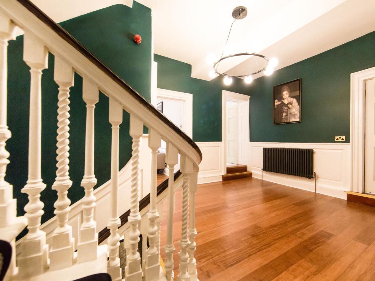 Maison Parfaite Yo1 - Exquisite 400 Year Old, City Centre Townhouse York Esterno foto