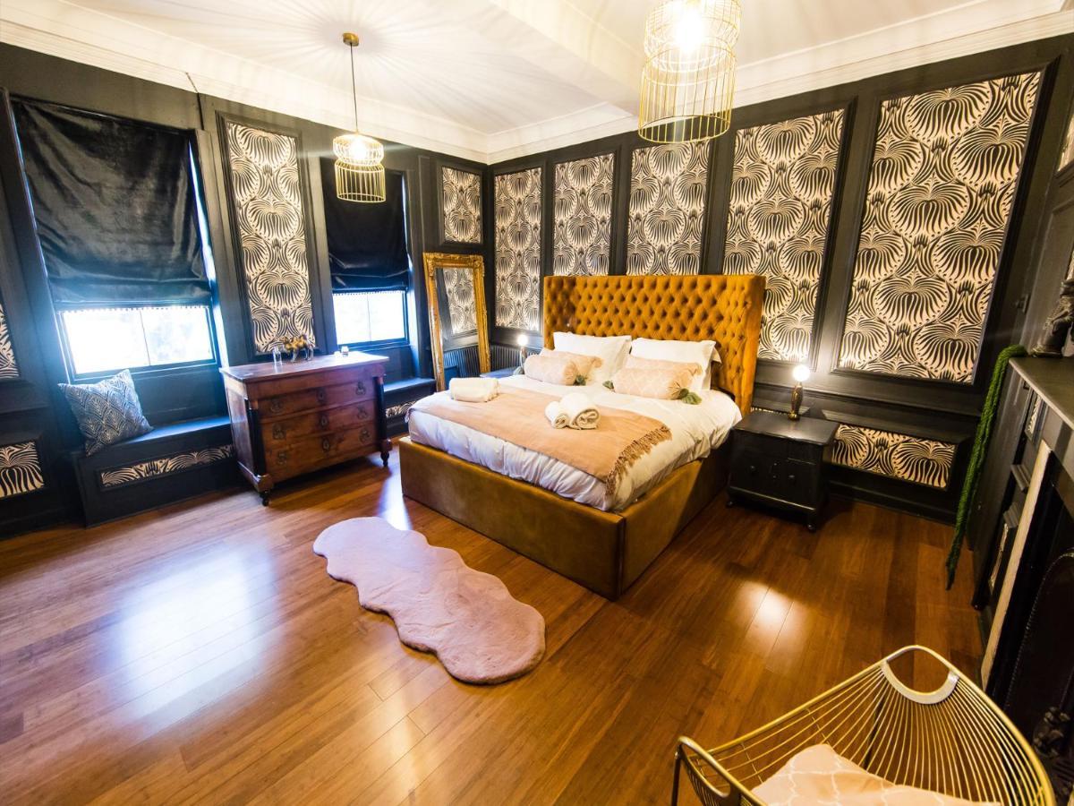 Maison Parfaite Yo1 - Exquisite 400 Year Old, City Centre Townhouse York Esterno foto