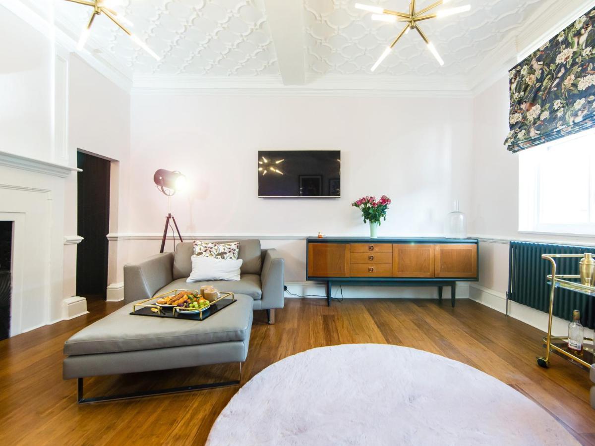 Maison Parfaite Yo1 - Exquisite 400 Year Old, City Centre Townhouse York Esterno foto