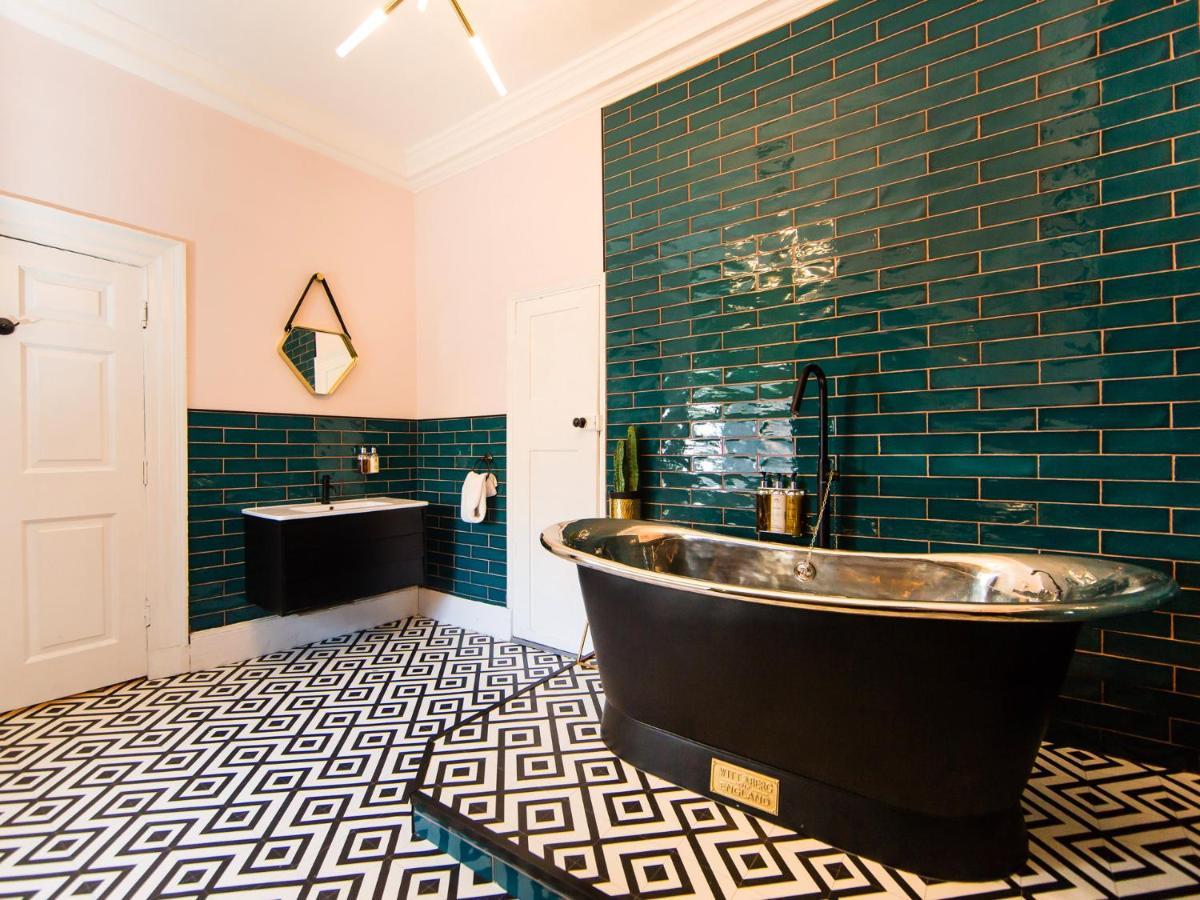 Maison Parfaite Yo1 - Exquisite 400 Year Old, City Centre Townhouse York Esterno foto